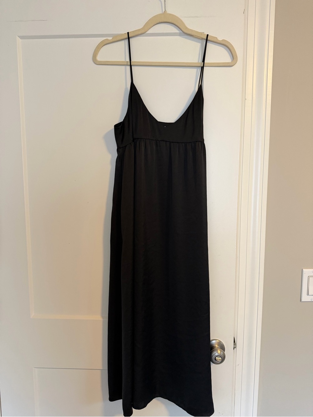Wilfred Black Spaghetti-Strap Midi Dress